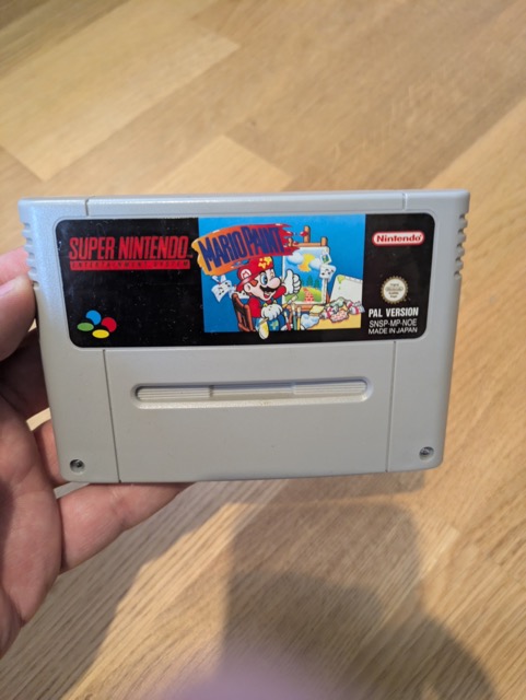 SNES game cartridge: Mario Paint