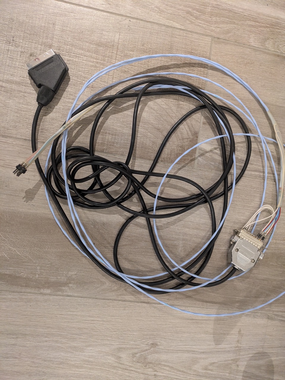 C64 (?) to SCART cable