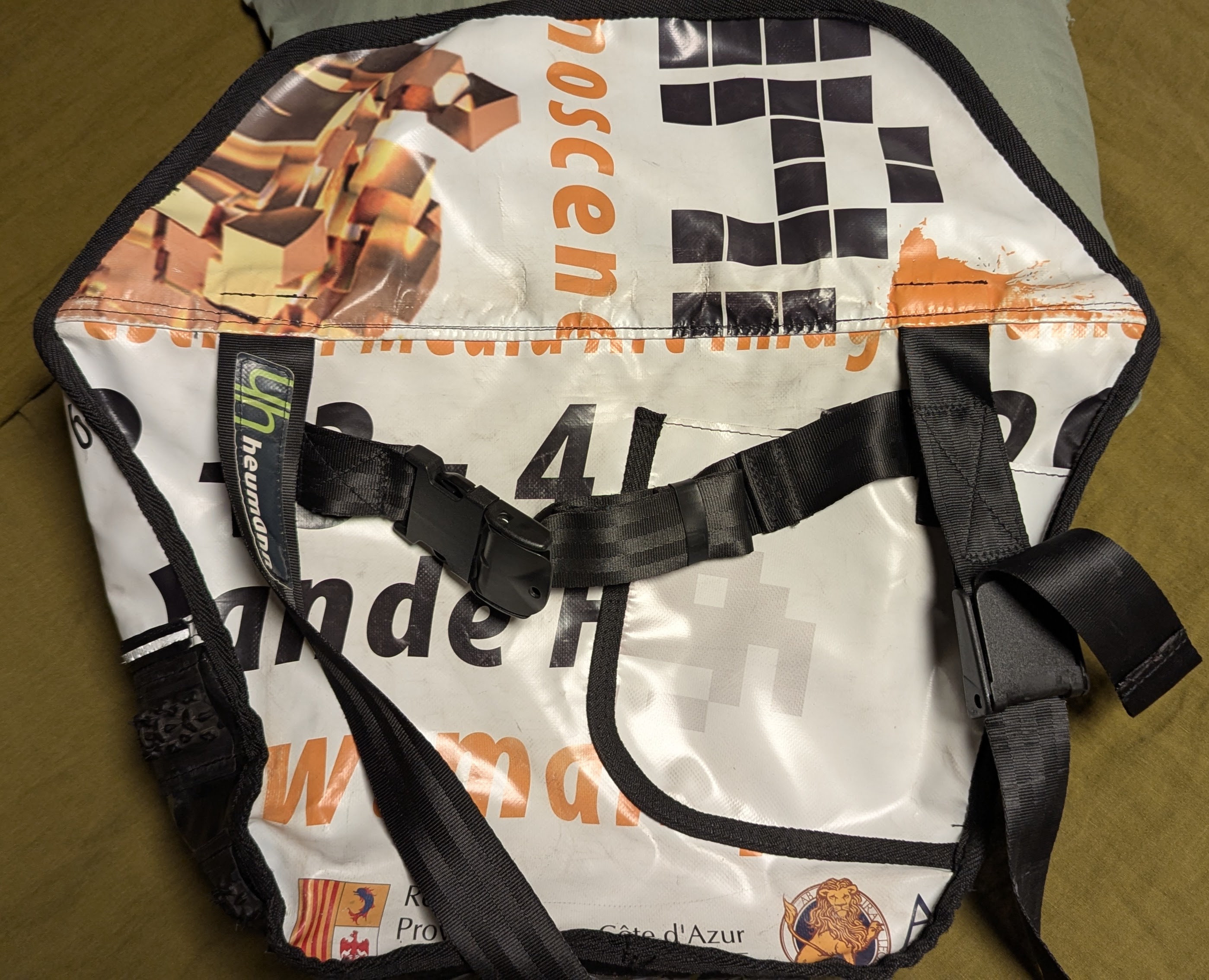 Arles Demoscene Awards bike courier bag no. 2